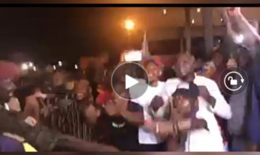 Mondial 2022 : En image le comportement jugé "anti faire-play" des supporters de la RDC lors de l'arrivée du Maroc à Kinshasa