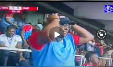 Mondial 2022 : En image le regret du président Tshisekedi après l'occasion ratée par Mbokani