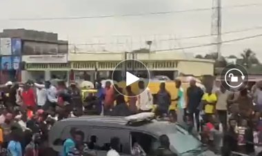 Kinshasa : Joseph Kabila s'offre un bain de foule au centre ville (Vidéo)