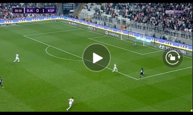 Turquie : Le tir magnifique de Jackson Muleka qui a soulevé son entraîneur (Vidéo)