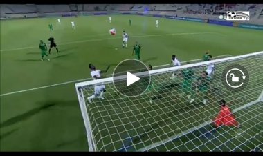 Football : Le but de la tête de Ben Malango qui a surpris tout le monde (Vidéo)