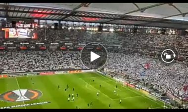 Bundesliga : Eintracht Francfort remporte la Ligue Europa (Vidéo)
