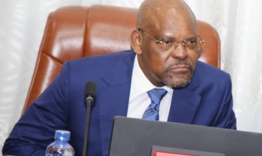 Beya se serait lui-même rendu coupable de propos injurieux à l’encontre du chef de l’État