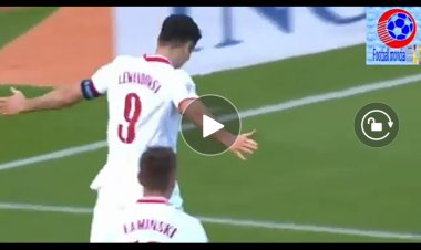Foot : Le but acrobatique de Robert Lewandowski avec la Pologne (Vidéo)