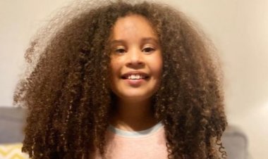Incroyable : Une jeune fille laisse pousser ses cheveux afro pendant six ans pour en faire don