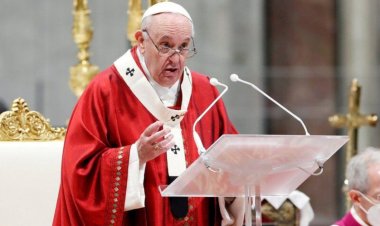 Religion : Le pape François dément les rumeurs de sa démission