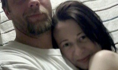 A la découverte d'un fils de 30 ans qui est tombé amoureux de sa mère, révélations