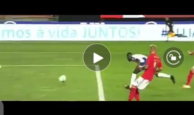 Foot/Anniversaire de Chancel Mbemba : Voici l'un de ses meilleurs buts marqué d'une tête magique (Vidéo)