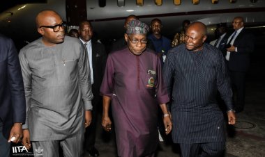 Tête à tête Félix Antoine Tshisekedi Tshilombo et le Président honoraire du Nigéria, Oluségun Obasanjo à Kinshasa