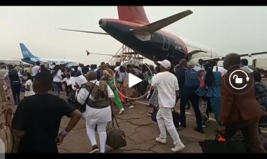Transport aérien en RDC un vrai casse-tête, c'est vraiment choquant Regardez cette vidéo