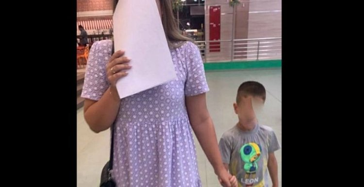 Incroyable : Dans ce pays, Une mère vend son fils à de parfaits inconnus pour rembourser des dettes