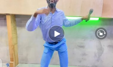 Religion : La dance de ce pasteur en plein culte qui continue d'enflammer la toile (Vidéo)