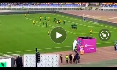 V.Club : le joli but de coup franc du diable Marouf (vidéo)