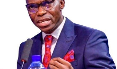 *RDC/politique : le député Eliezer Ntambwe a-t-il tourné le dos à Félix Tshisekedi ?