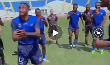 Foot : Quand les léopards dansent Pétage (vidéo)