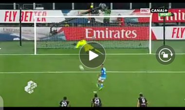 Série A : Naples pourrait bien être prétendant au titre (Vidéo)