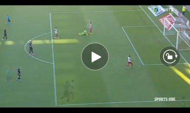 Olympiakos : Ce deuxième but de Cédric Bakambu qui a agenouillé le gardien de Atromitos (vidéo)