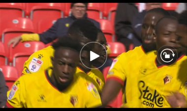Angleterre : Edo Kayembe et Watford humilient Stock City (Vidéo)