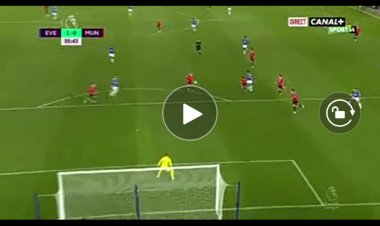 Foot: La frappe sublime du Nigérian Iwobi qui ouvre le score pour Everton devant Manchester United (Vidéo)
