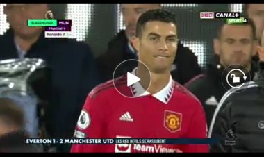 Manchester United : Le doublé de Cristiano Ronaldo face à Everton (Vidéo)
