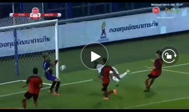 Foot : Jonathan Bolingi le temps de la consécration (vidéo)