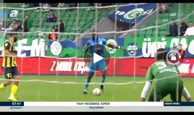 Foot : Le but intelligent de Yannick Bolasie après la vitesse à la Mbappe (vidéo)
