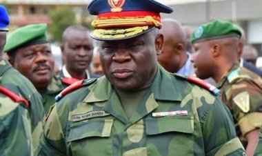 #Nord-Kivu: La société civile a alerté ce samedi sur la présence du Général John Numbi à #Bunagana aux côtés des rebelles M23 qui combattent contre les #FARDC.