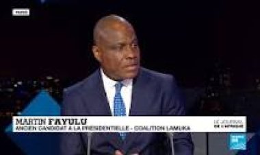Vidéo : " Est-ce-qu'on ne pouvait pas former 1000,2000 ou 3000 soldats avec tout l'argent que Monsieur Félix Tshisekedi depense ( Martin Fayulu)
