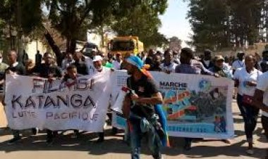 Vidéo : Extrait de la marche de soutien aux Fardc à Lubumbashi