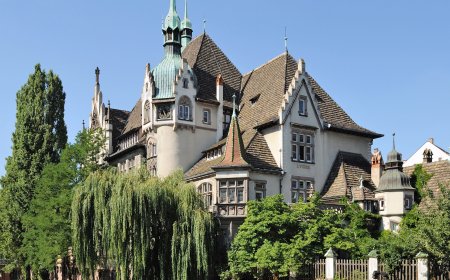 Deux lycéennes de 16 ans vi.olées dans les toilettes de l’établissement