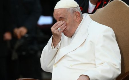 Guerre en Ukraine : le Pape présente ses excuses à Vladimir Poutine