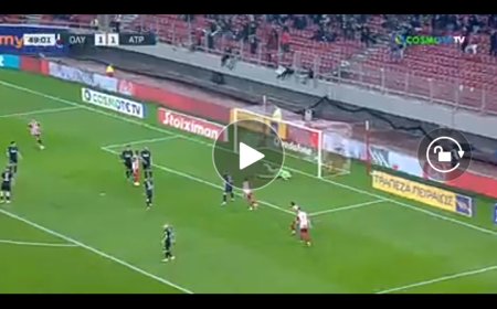 Grèce : Cédric Bakambu et Olympiacos assurent une victoire écrasante devant Atromitos (Vidéo)