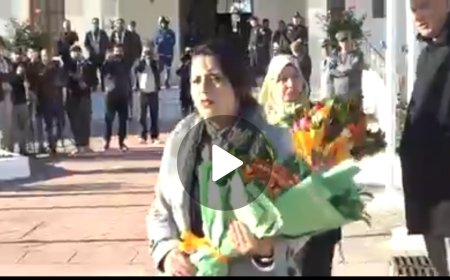 CHAN : Les léopards accueillis par les algériens avec les fleurs (vidéo)
