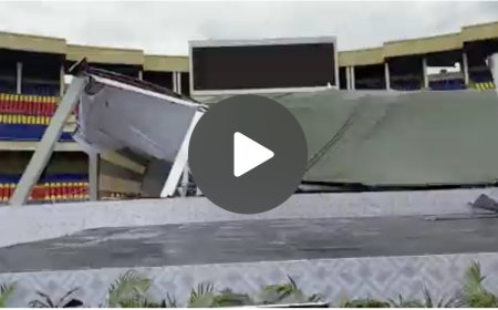 Effondrement du petit podium installé au Stade des Martyrs pour la rencontre du Pape François avec la jeunesse catholique