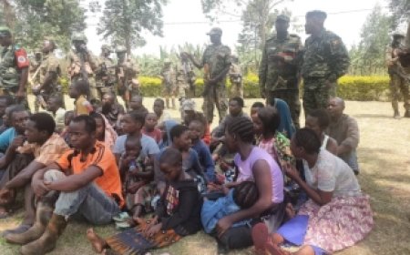 RDC : L’armée Ougandaise remet aux FARDC 34 combattants ADF de nationalité congolaise