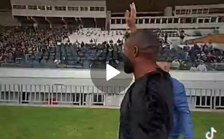 Foot : Au Maroc, Lema Mabidi accueilli en petit Dieu (vidéo)