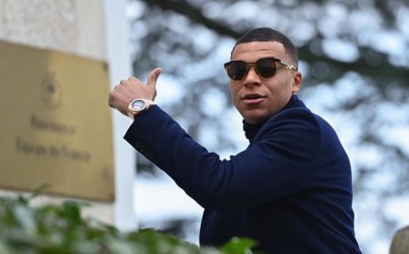 Kylian Mbappé attire l'attention sur lui, les réseaux sociaux s'enflamment.