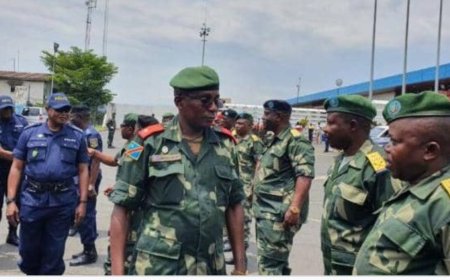 Nord-Kivu : le commandant de la 34e région militaire, Bruno Mpezo reçoit le prix "satisfecit sécurité et coopération civilo - militaire" par la COEXI à Goma