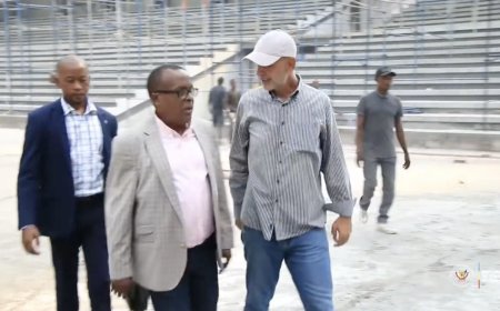 Le ministre des Sports et loisirs Kabulo Mwana Kabulo   a effectué une inspection de routine, ce samedi 27 au stade des Martyrs, sur les différents chantiers des travaux de construction des infrastructures qui devront abriter les IXèmes jeux de la Francophonie