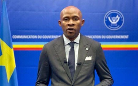 RDC : Patrick Muyaya rapporte la destruction de plus de 300 écoles dans le territoire occupé par le M23
