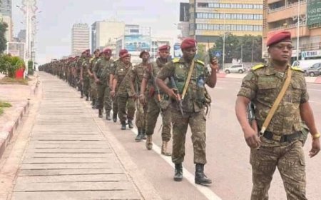 RDC : Découvrez la marche d'endurance des militaires de la Garde Républicaine à Kinshasa ( vidéo)