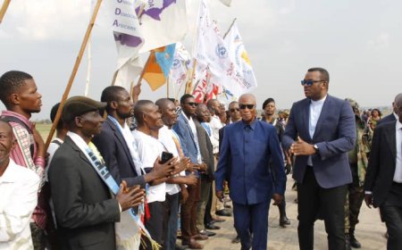 Kasaï-Central : Le VPM de la Fonction publique arrive à Kananga ce lundi pour lancer l'identification biométrique des fonctionnaires de l'Etat