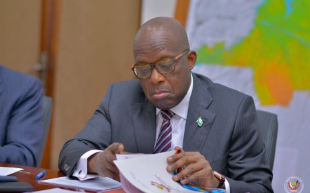 Force de l’EAC en RDC: son mandat renouvelé pour organiser son retrait (Ministre Lutundula)