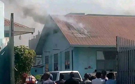 Tanganyika : ce qu’il faut savoir sur un incendie dans l’entrepôt de la CENI (Sango ya Bomoko)