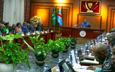 RDC : Félix Tshisekedi chasse trois ministres fraudeurs au conseil des ministres!