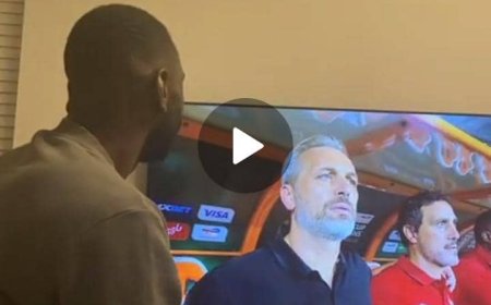 Foot : Ce que Yannick Bolasie a dit après avoir vu Sébastien Desabre à l'écran (vidéo)