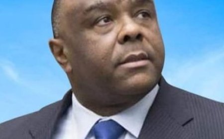 RDC : Jean-Pierre Bemba exhorte les nouveaux officiers issus de l’académie militaire de Kananga de contribuer au défi de la pacification du pays