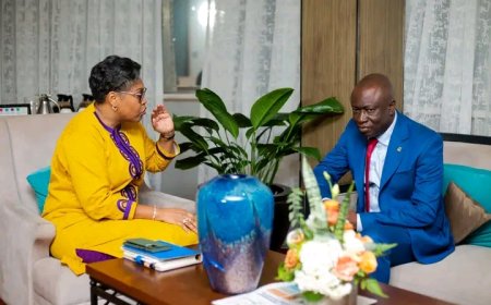 RDC : Rencontre entre la Première Ministre Suminwa et l'informateur Kabuya pour la formation du gouvernement