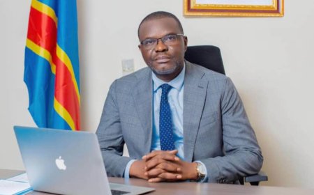 « On doit réviser la constitution de 2006, car elle a été parrainée par Paul Kagame » ( Auguy Mamoni)
