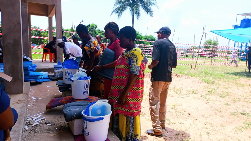 Kasaï Central : le HCR assiste les retournés d'Angola à Tshilumba avec les articles menagers essentiels